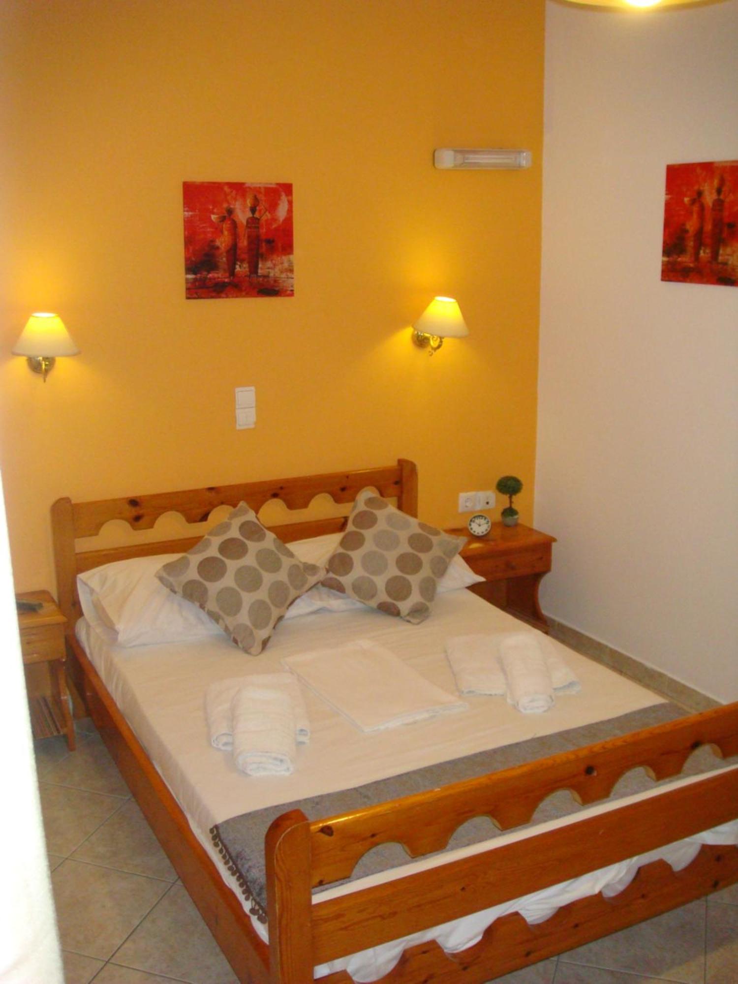 Boussetil Rooms Capanmat Tinos Luaran gambar