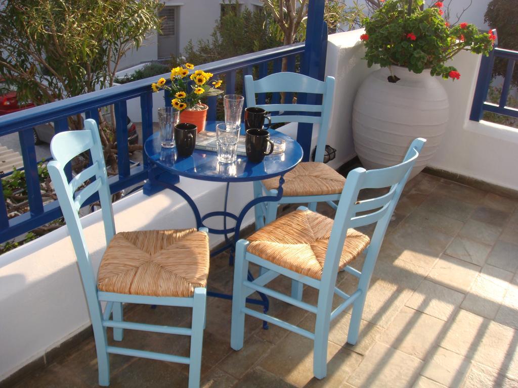 Boussetil Rooms Capanmat Tinos Luaran gambar