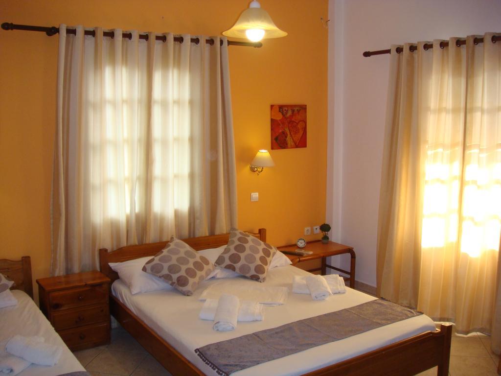 Boussetil Rooms Capanmat Tinos Luaran gambar