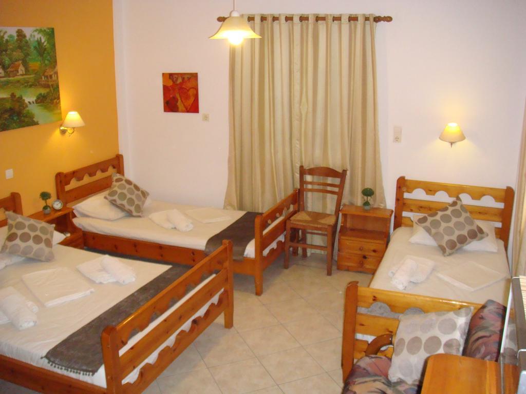 Boussetil Rooms Capanmat Tinos Luaran gambar