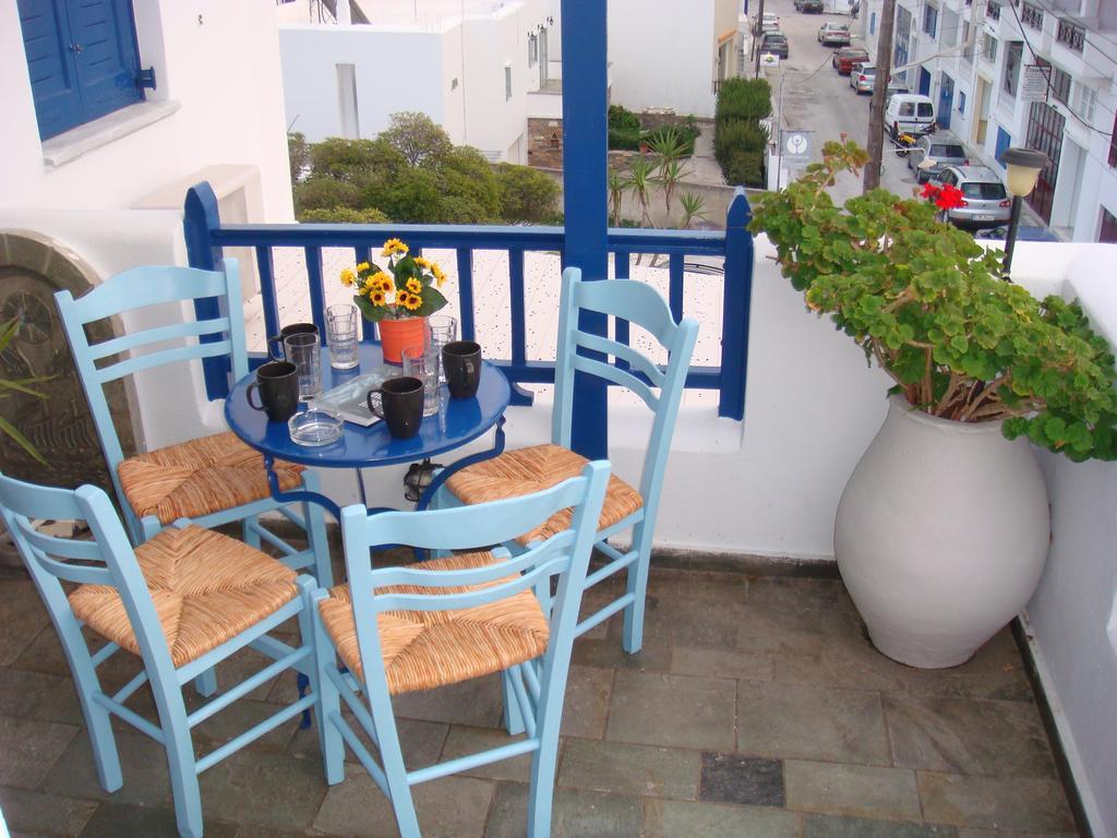 Boussetil Rooms Capanmat Tinos Luaran gambar