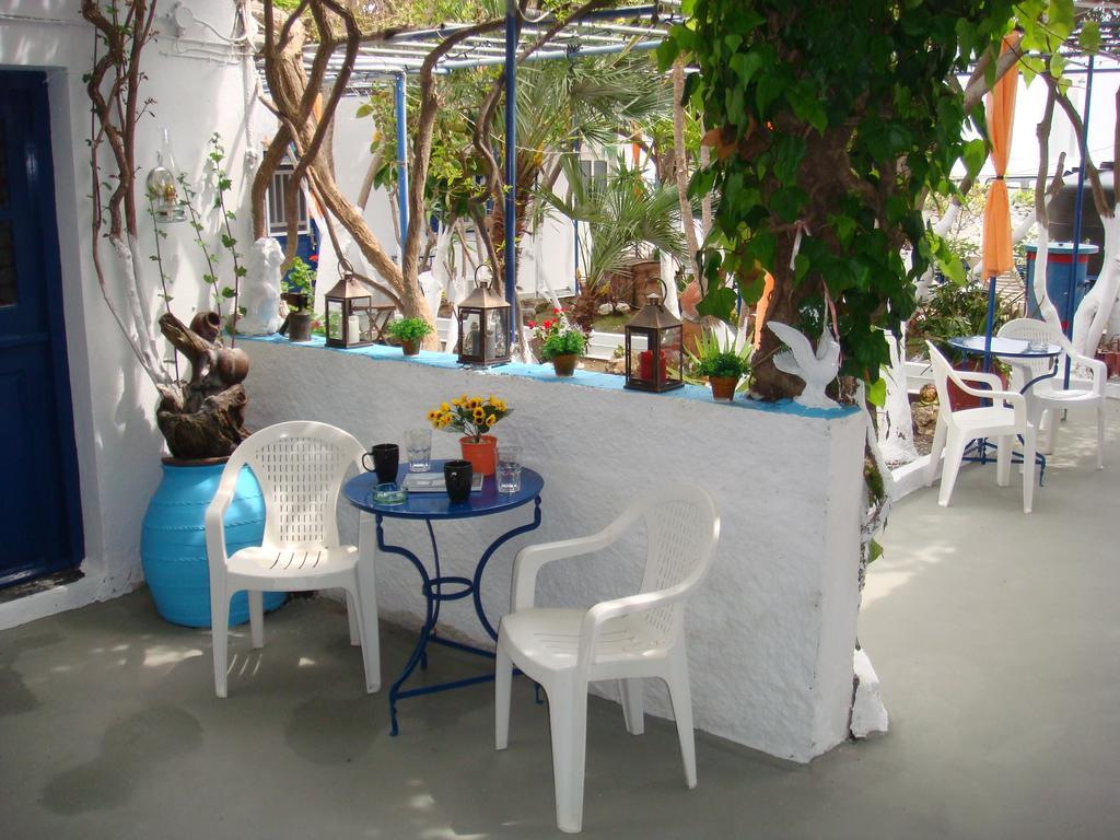 Boussetil Rooms Capanmat Tinos Luaran gambar